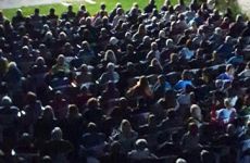 Impression 3 - Lichtblick - Openairkino im Schlosshof