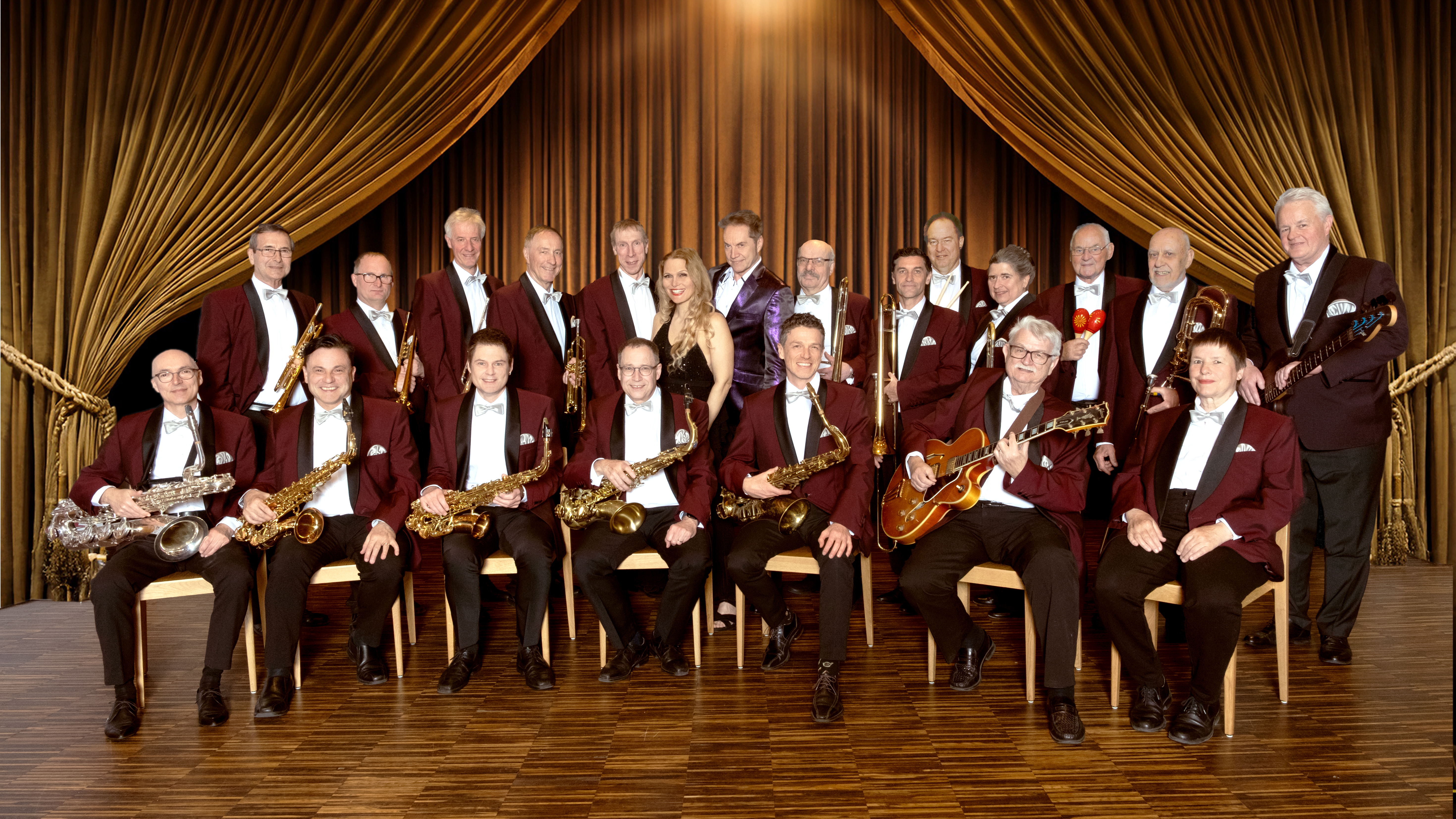 Logo - Nostalgie Swingers Bigband