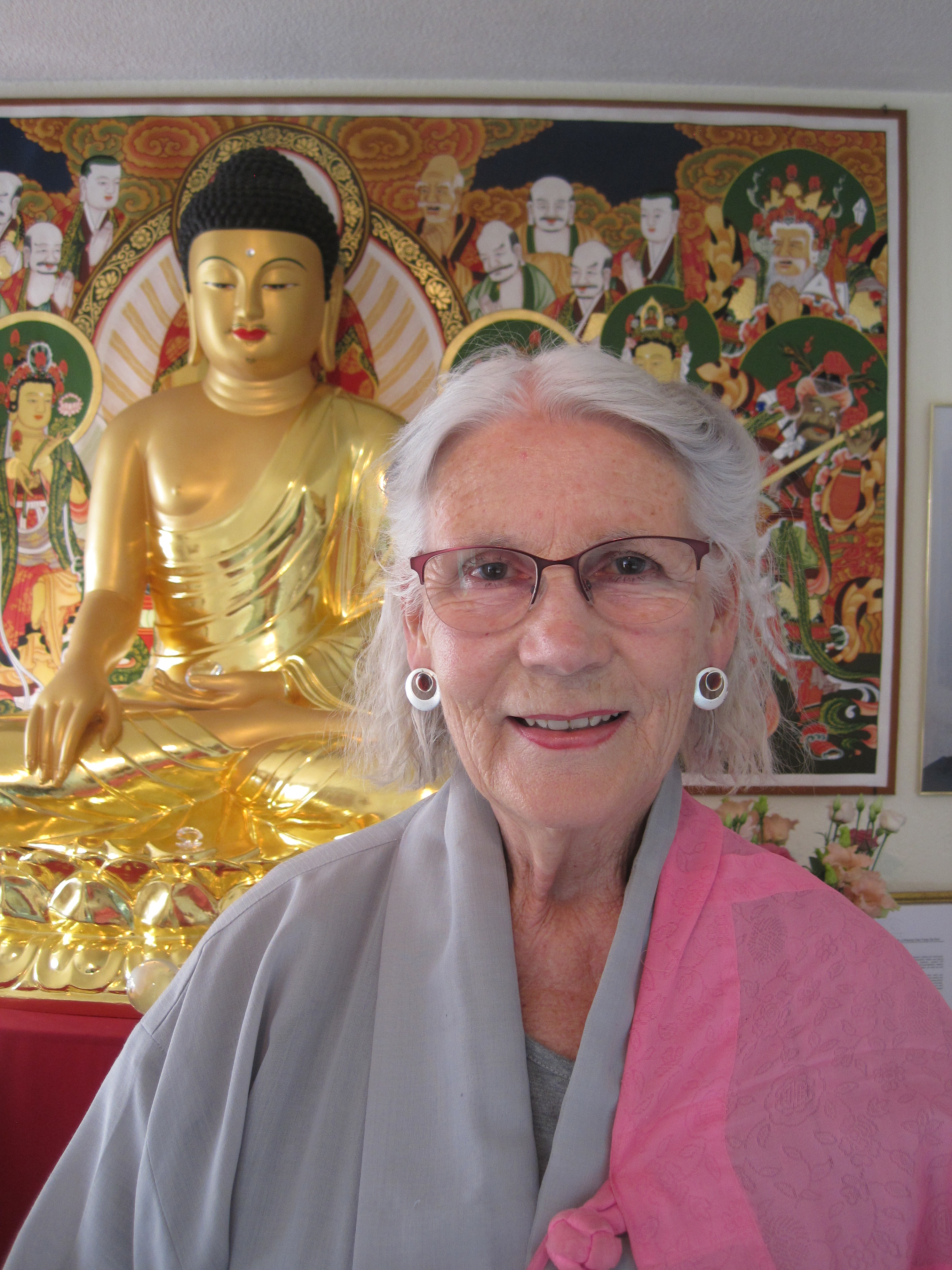 Margrit Horlacher - Meditationszentrum - Sozialer Buddhismus - Dharma Sah Zürich / Pfäffikon